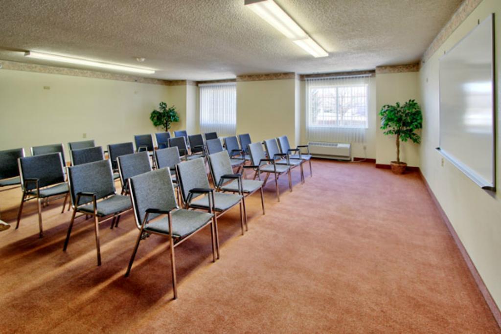 Western Skies Inn & Suites Los Lunas Kültér fotó