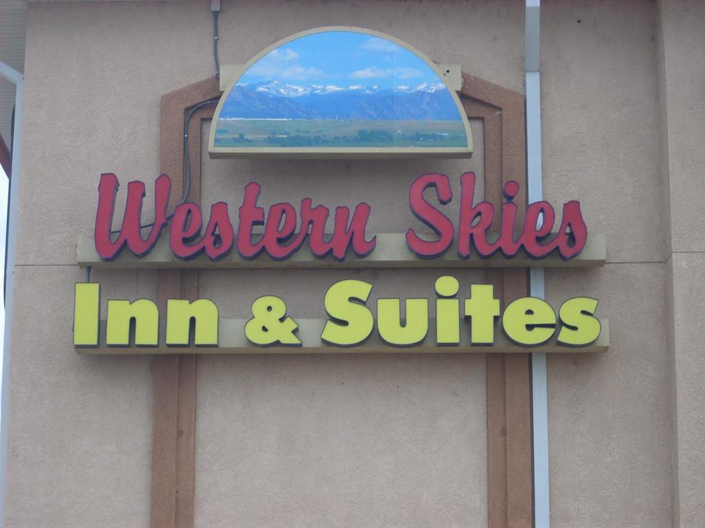 Western Skies Inn & Suites Los Lunas Kültér fotó